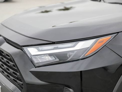 Certified 2025 Toyota RAV4 XLE AWD/4WD image 9
