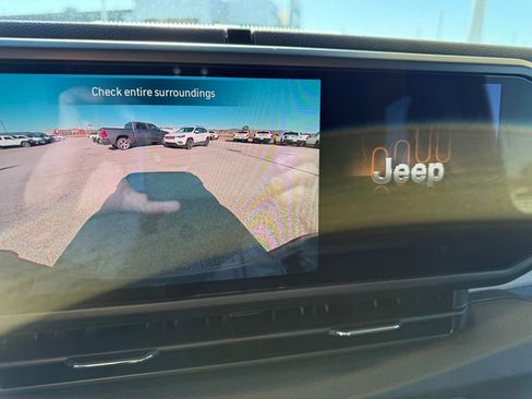 New 2026 Jeep Gladiator Sport image 20