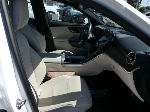 Used 2023 Mercedes-Benz C 300 Sedan image 24