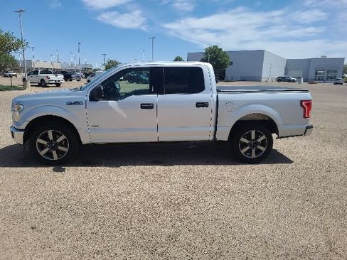 Used 2017 Ford F150 XLT RWD image 9