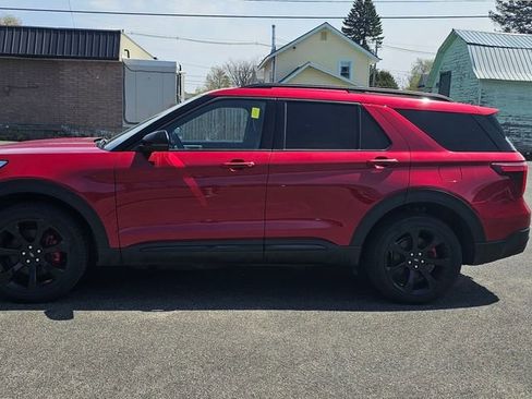 Used 2022 Ford Explorer ST w/ Equipment Group 401A AWD/4WD image 4