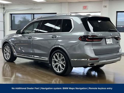 Used 2025 BMW X7 xDrive40i w/ Premium Package AWD/4WD image 8