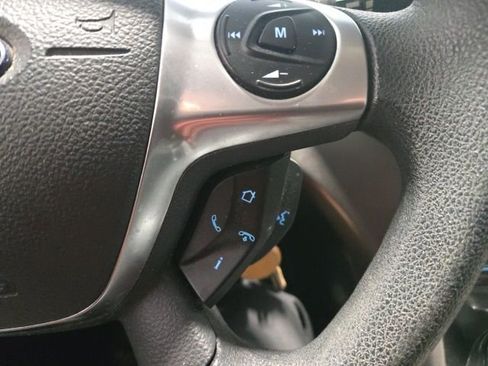 Used 2014 Ford Escape SE w/ Equipment Group 201A FWD image 5