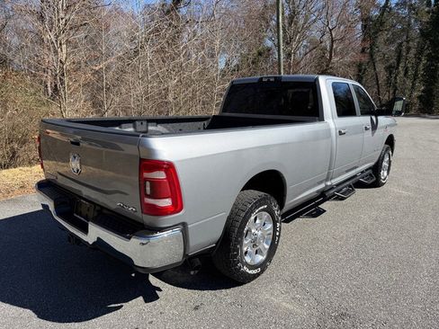 Used 2022 RAM 3500 Big Horn w/ Level C Equiment Group image 6