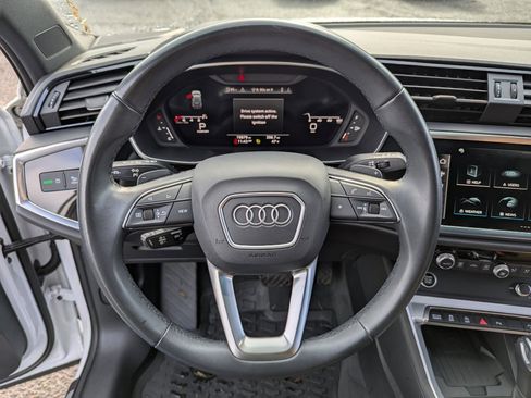 Used 2024 Audi Q3 2.0T Premium Plus image 14