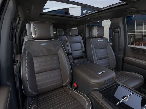 New 2026 GMC Yukon Denali Ultimate AWD/4WD image 43