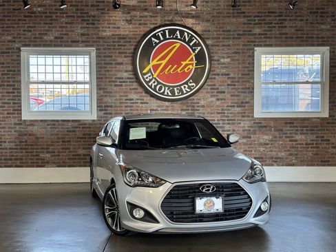 Used 2016 Hyundai Veloster Turbo image 1