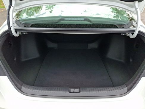 Certified 2024 Honda Accord EX image 30