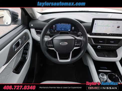 Used 2025 Ford Explorer Platinum w/ Ultimate Package AWD/4WD image 44