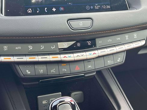 Used 2023 Cadillac XT4 Sport image 30