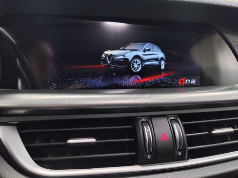 Certified 2023 Alfa Romeo Stelvio Veloce AWD/4WD image 24