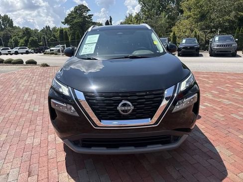 Used 2023 Nissan Rogue SV w/ SV Premium B Package FWD image 31