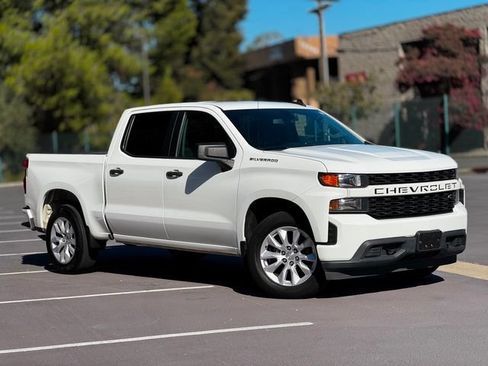 Used 2021 Chevrolet Silverado 1500 Custom RWD image 3