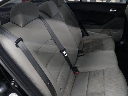 Used 2016 Kia Forte LX image 35