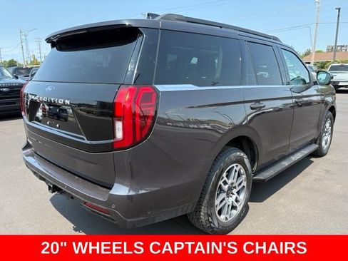Used 2025 Ford Expedition Active AWD/4WD image 6