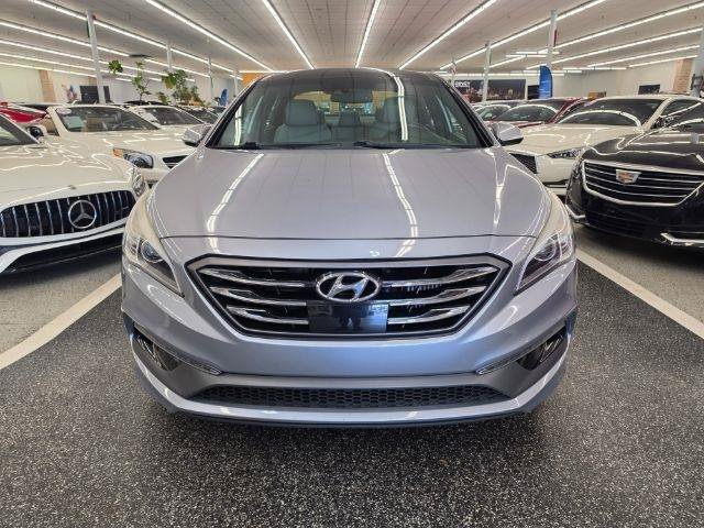 Used 2017 Hyundai Sonata Limited 2.0T w/ Winter Weather Package FWD image 3