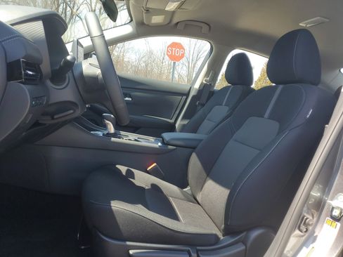 New 2025 Nissan Sentra SV w/ All-Weather Package image 11