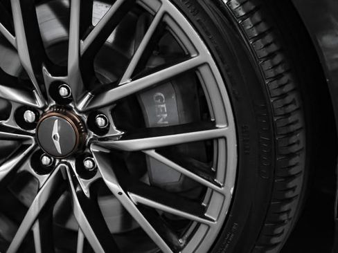 Used 2018 Genesis G80 3.3T Sport RWD image 56