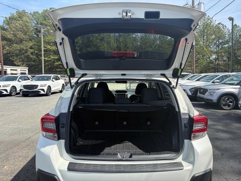 Used 2023 Subaru Crosstrek 2.0i Premium image 11