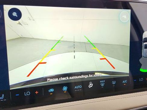 Used 2023 Lincoln Corsair FWD image 16