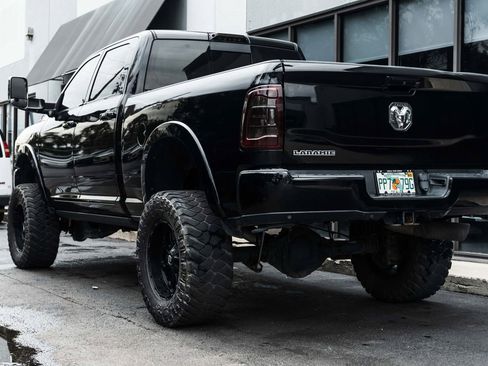 Used 2019 RAM 3500 Laramie AWD/4WD image 11