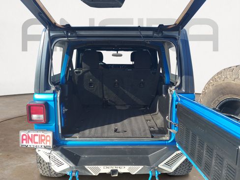 Used 2021 Jeep Wrangler Unlimited Sport AWD/4WD image 12