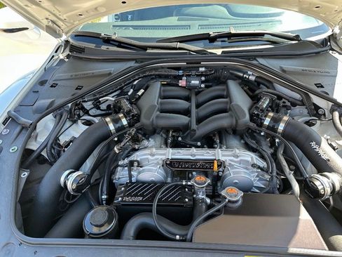 Used 2016 Nissan GT-R Premium AWD/4WD image 9