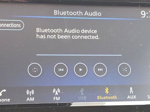 New 2025 Nissan Versa SV w/ Trunk Package image 6