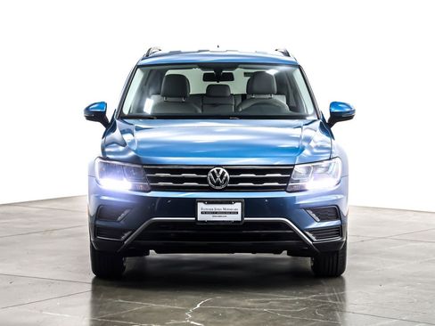 Used 2020 Volkswagen Tiguan SE image 3