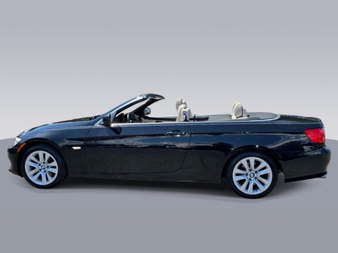 Used 2011 BMW 328i Convertible RWD image 4