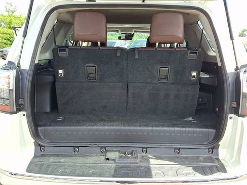 Used 2022 Toyota 4Runner Limited AWD/4WD image 29