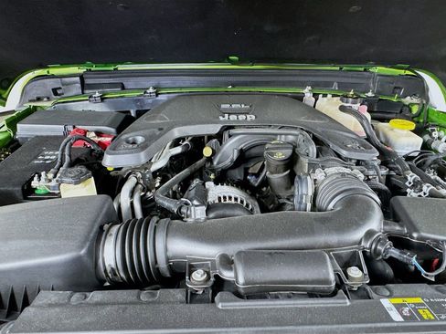 Used 2019 Jeep Wrangler Unlimited Sport S image 27