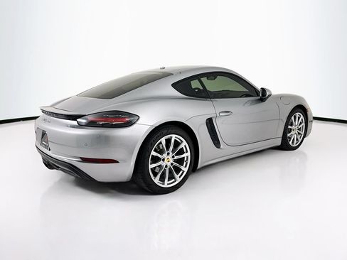 Certified 2018 Porsche 718 Cayman RWD image 9
