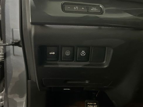 Used 2023 Nissan Maxima SR w/ Sport Mat Group image 10