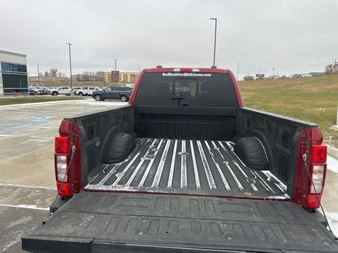 Used 2022 Ford F250 Lariat w/ Lariat Value Package image 5