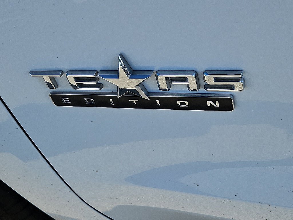 Used 2020 Chevrolet Silverado 1500 LTZ w/ LTZ Texas Edition RWD image 15