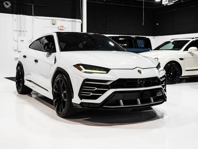 Used 2022 Lamborghini Urus