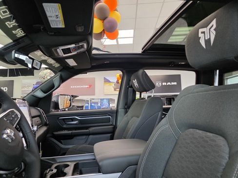 New 2026 RAM 1500 Big Horn AWD/4WD image 16