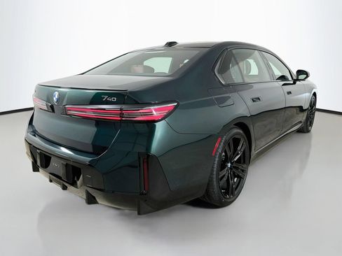 New 2027 BMW 740i xDrive w/ M Sport Professional Package AWD/4WD image 5