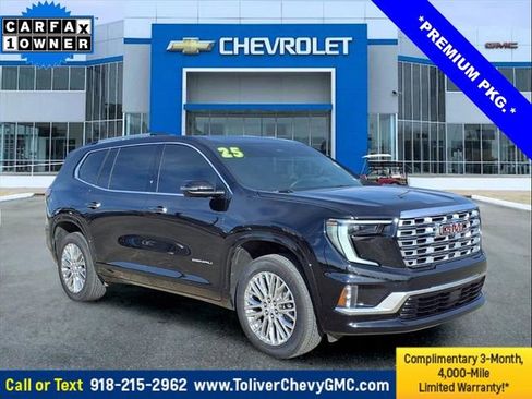 Used 2025 GMC Acadia Denali w/ LPO, Floor Liner Package image 1