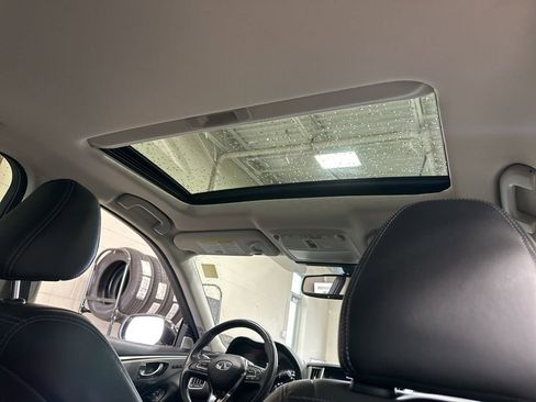 Used 2023 INFINITI Q50 Luxe w/ Cargo Package image 32