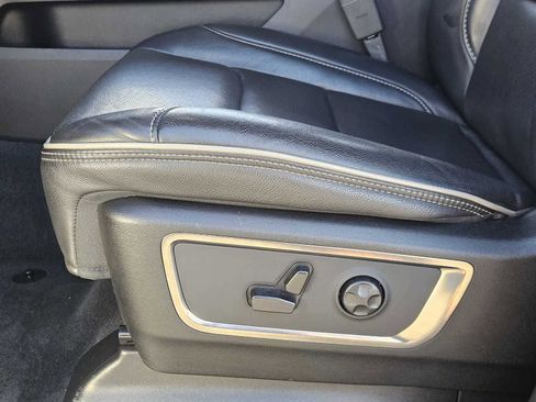 Used 2019 RAM 1500 Limited RWD image 24