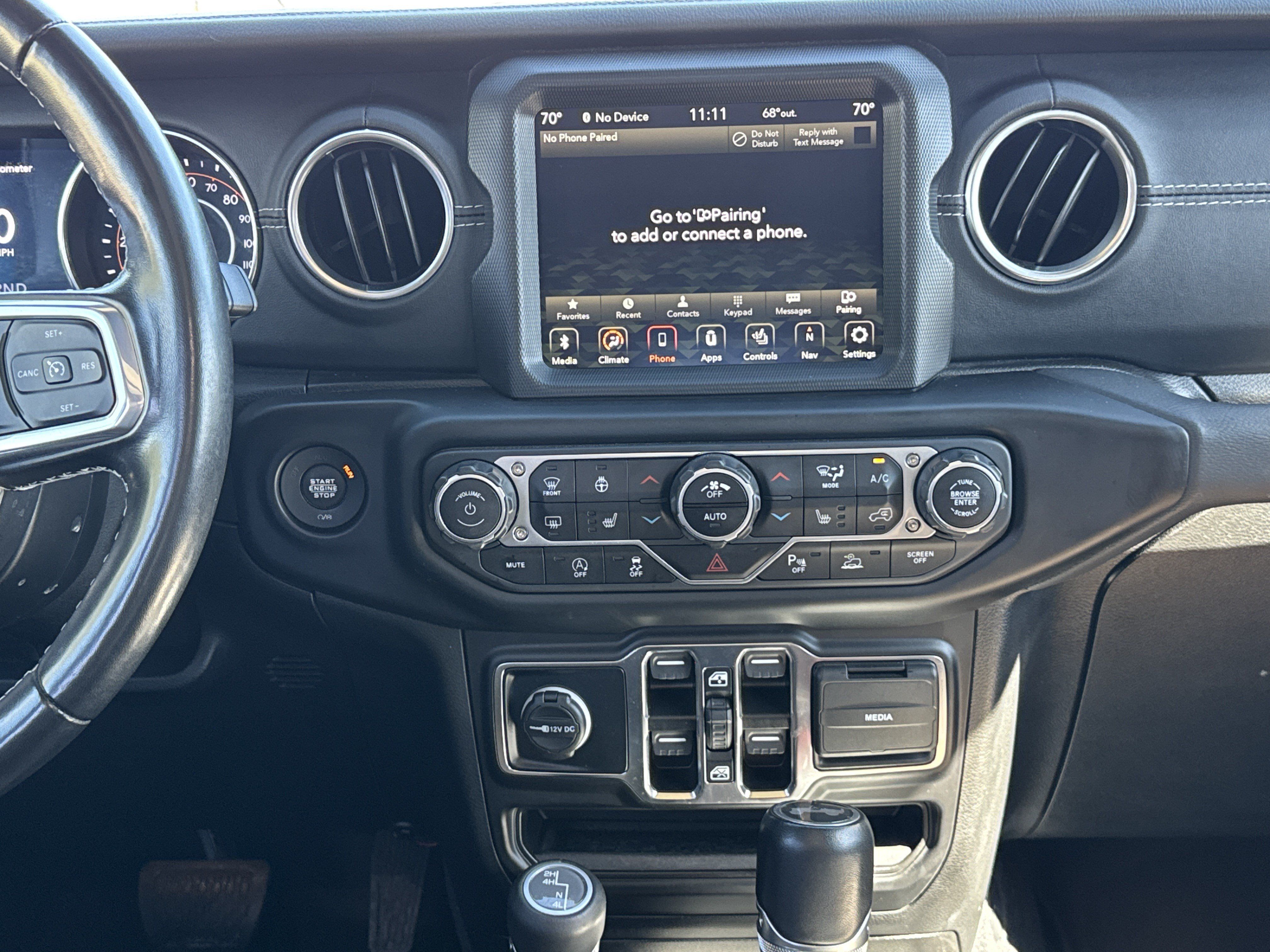 Used 2021 Jeep Wrangler Unlimited Sahara AWD/4WD image 18