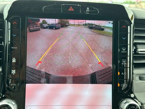 New 2026 RAM 2500 Tradesman AWD/4WD image 29