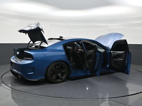 Used 2021 Dodge Charger Scat Pack w/ Plus Group RWD image 28