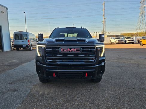New 2026 GMC Sierra 2500 AT4 w/ AT4 Premium Plus Package image 9