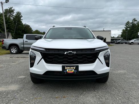 New 2026 Chevrolet Trax LT w/ Driver Confidence Package FWD image 8
