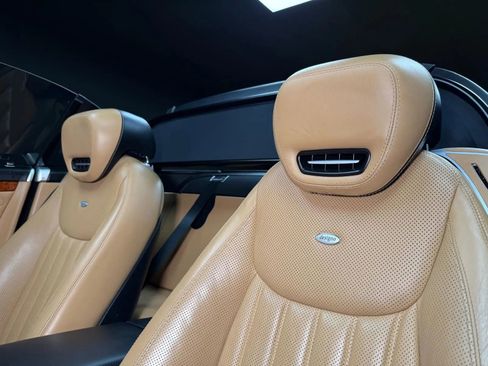 Used 2012 Mercedes-Benz SL 550 w/ SL Wheel Pkg image 12