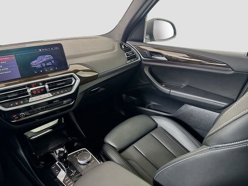 Used 2024 BMW X3 xDrive30i image 23