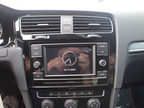 Used 2018 Volkswagen GTI S image 27